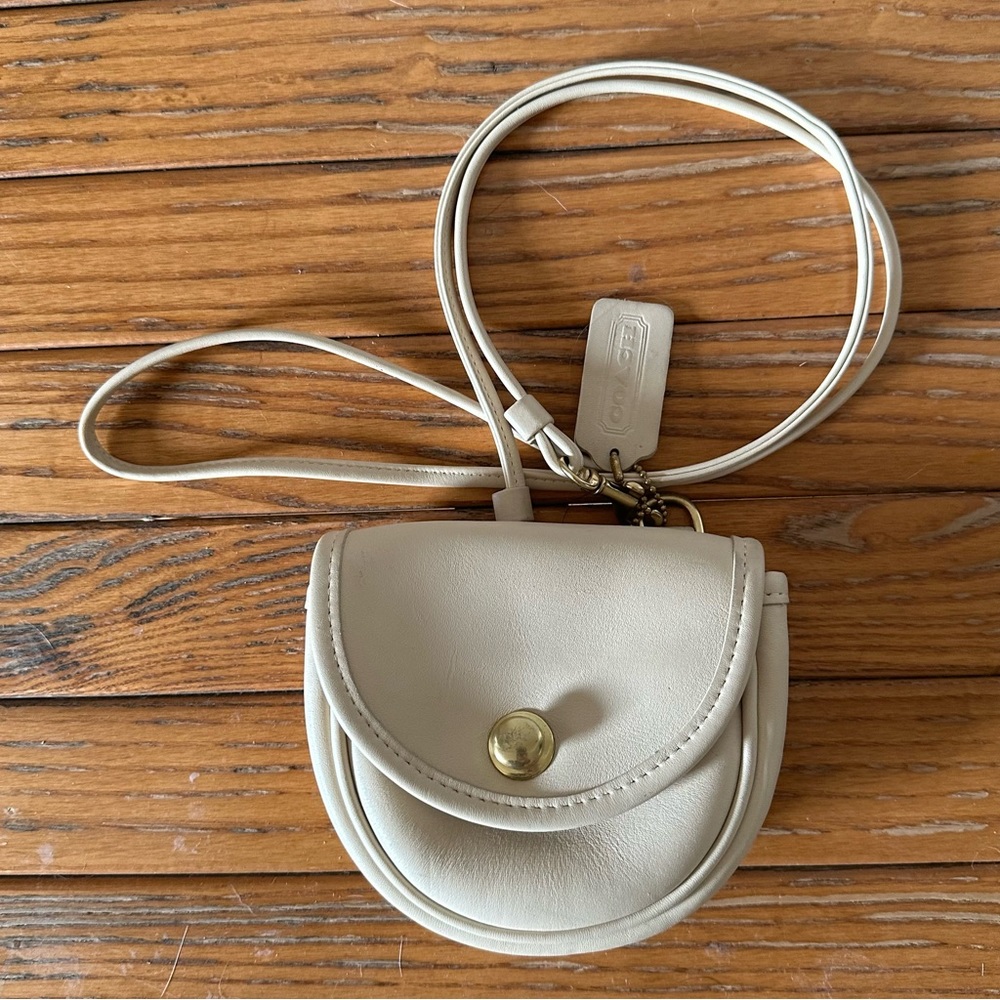 Coach Purse - Vintage Crossbody Belt Bag 1990’s